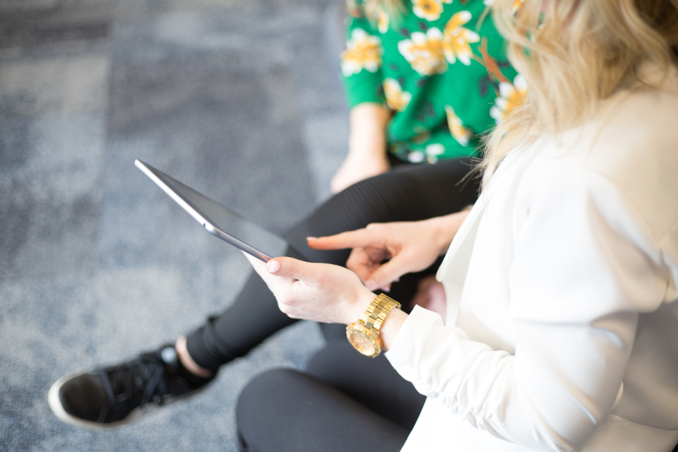 Remote team meeting — eliminating pointless meetings with async communication